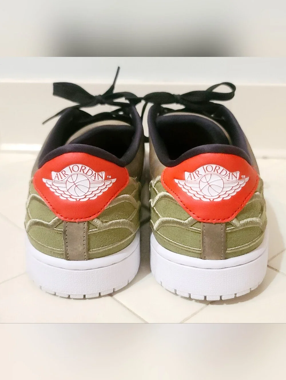 Jordan 1 Centre Court Oil Green Men's Size 11.5